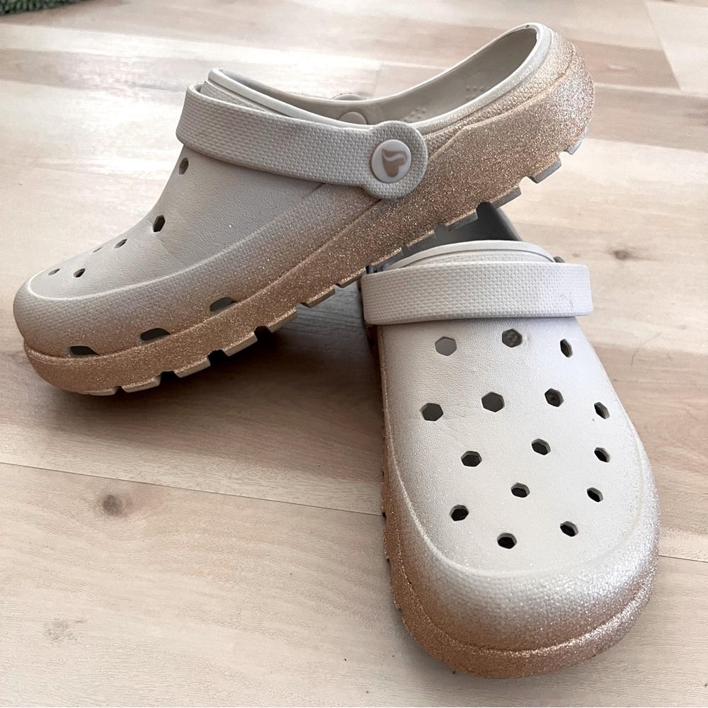 Beige/Rose Gold glitter Skechers